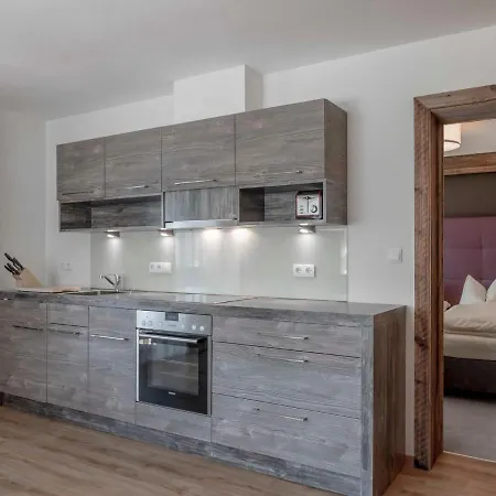The Peak-2 By Interhome Apartman *